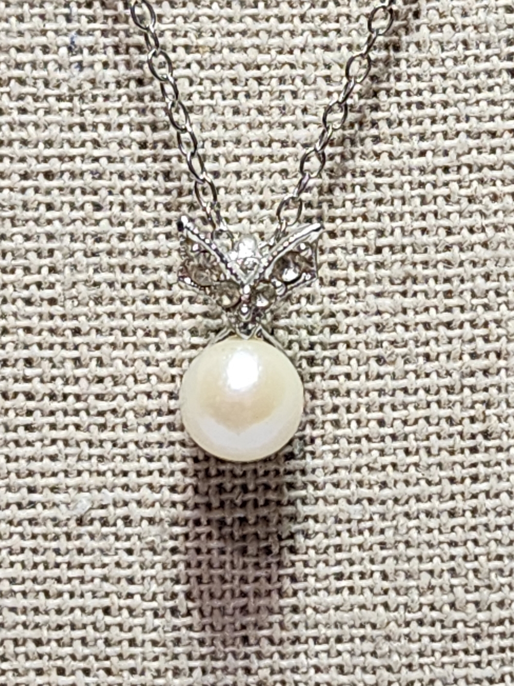 Pearl Drop Pendant Necklace - White Pearl on Silver Chain
